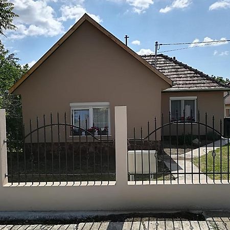 Vivien Apartman Fonyód Zewnętrze zdjęcie